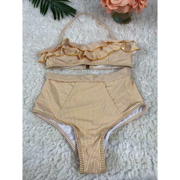 2 Piece Bathing Suits Striped Ruffle Trim High Waisted SZ M Bikini/Tankini - Picture 1 of 7